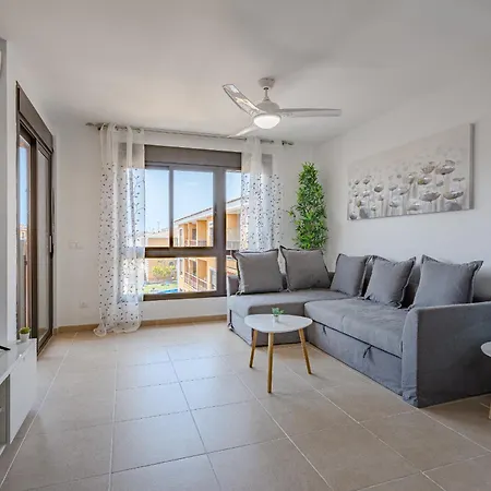 Mar El Mocan Beautiful Renovated Penthouse